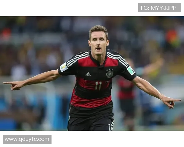 足球明星常见伤害类型及其对职业生涯的影响分析