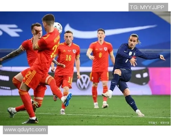 杭州足球队战术解析:如何提升球队整体实力与比赛表现 杭州足球队战术解析:如何提升球队整体实力与比赛表现