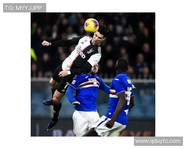 足球巨星的传奇人生：从草根到巅峰的奋斗故事与荣耀时刻